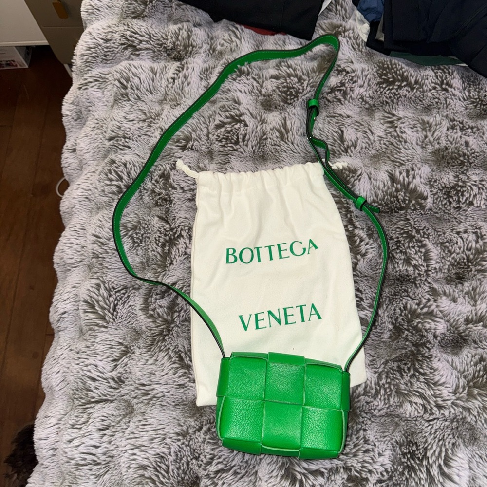 Bottega Veneta Candy Cassette in Parakeet